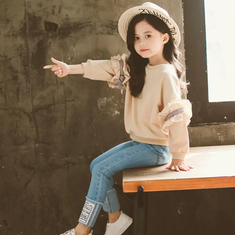 Girls Long-Sleeves Lace Design Solid Color Sweatshirt And Jeans Set