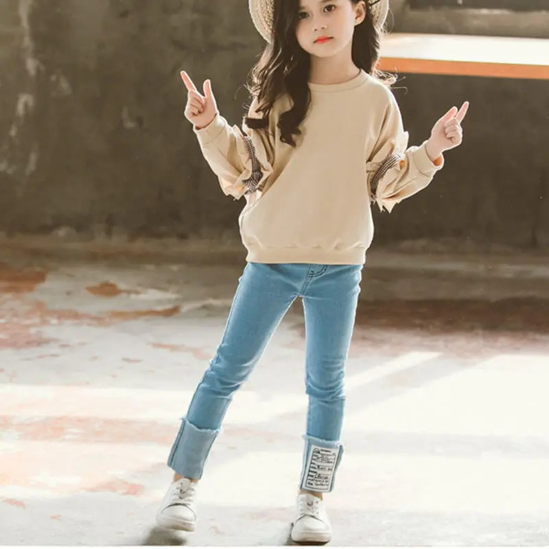 Girls Long-Sleeves Lace Design Solid Color Sweatshirt And Jeans Set