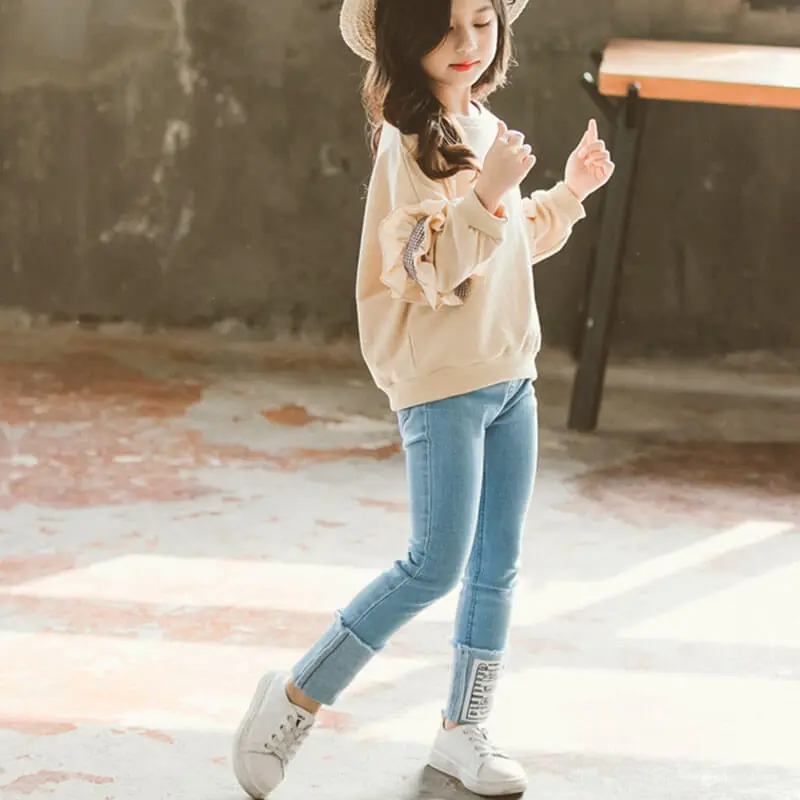 Girls Long-Sleeves Lace Design Solid Color Sweatshirt And Jeans Set