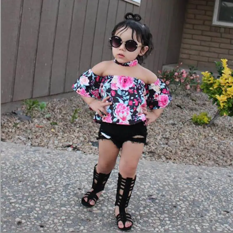 Girls Fashion Off-The-Shoulder Flower Pattern Tops And Shorts With Headband