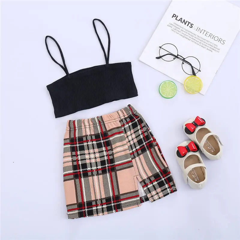 Girls Fashion Solid Color Camisole And Plaid Skirt Set