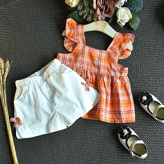 Girl Grid Pattern Sling Tops And Shorts Set