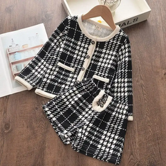 Girls Fashion Single-Breasted Design Plaid Coat And Shorts Set