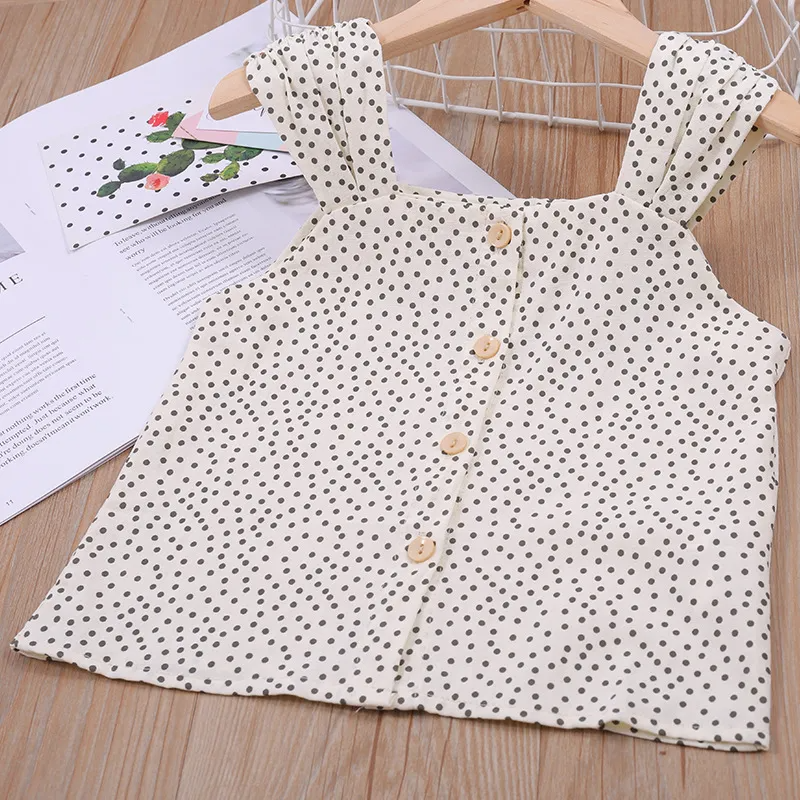 Girls Fashion Polka Dot Tops And Stringy Selvedge Design Shorts