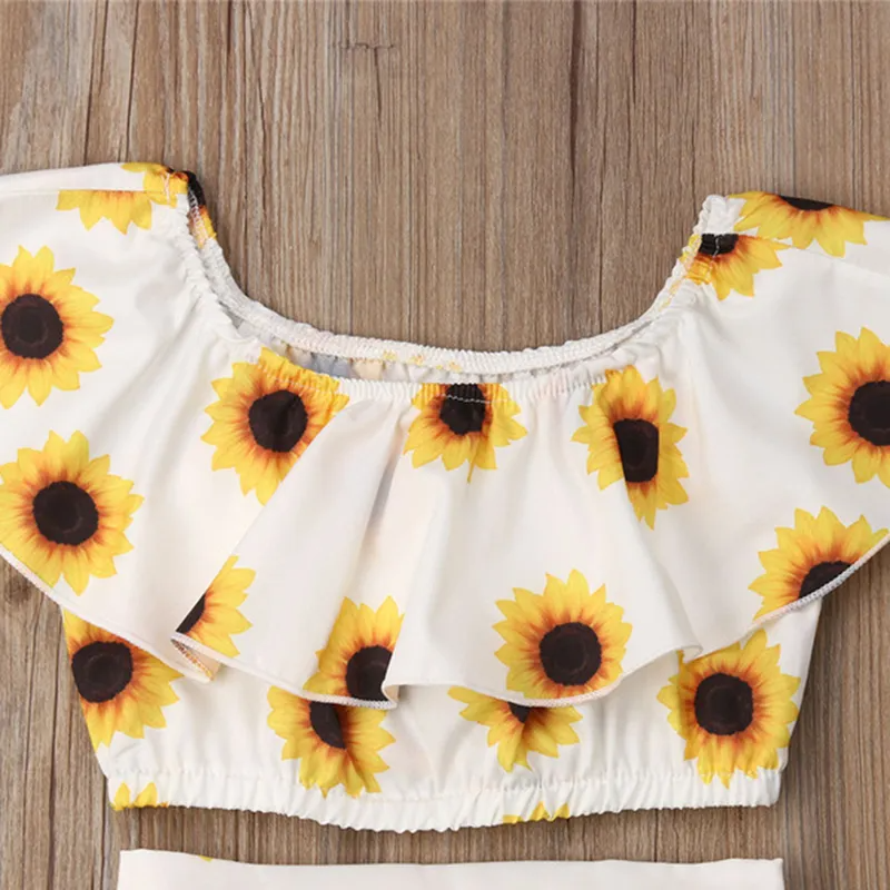 Girls Fashion Sunflower Pattern Ruffled Tops And Culotte With Headband Set