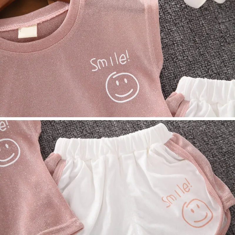 Girls Smiley Face Pattern Letter Printed T-Shirt And Shorts Set