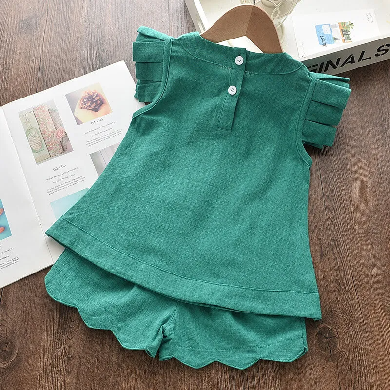 Girls Fashion Solid Color Sleeveless Ruffled Tops And Shorts Set