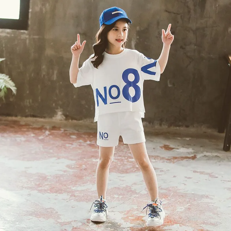 2pcs/Set Girls Loose Letter Print Round Neck Short Sleeve Tee And Shorts