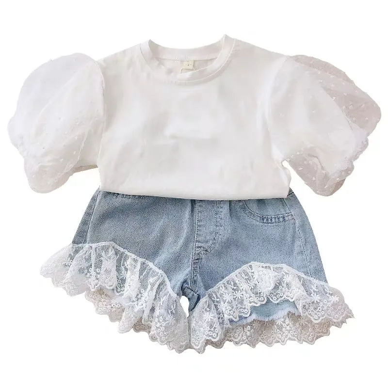 Girls Basic Round Neck Puff Sleeve Top And Lace Spliced Denim Shorts Set